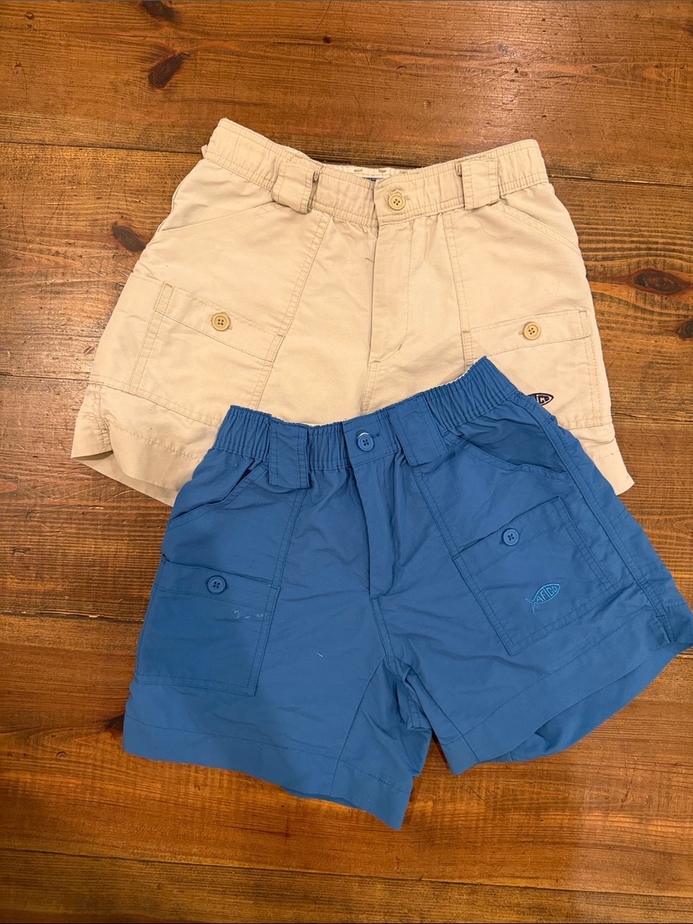 AFTCO Kids Two-Pack Cargo Shorts in Blue & Cream